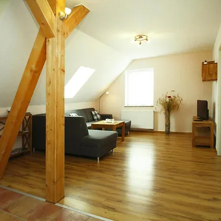Mirow, Apartment